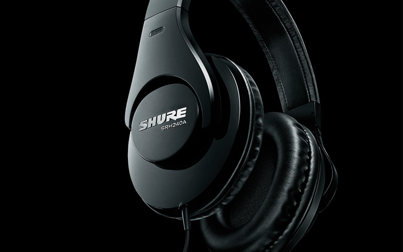 Sluchátka Shure SRH240 BK Detail sluchátek SRH240 BK