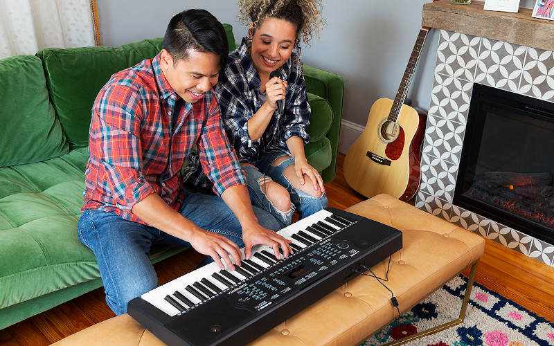 Keyboard ALESIS HARMONY 54 Hra na keyboard ALESIS HARMONY 54
