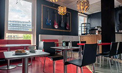 Obrázek k článku Otevřeno Music City Bistro